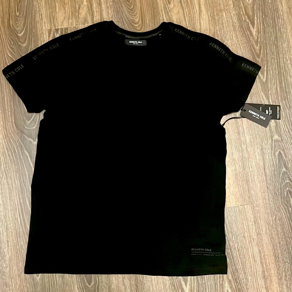 Kenneth Cole Men's Short Sleeve Crew Neck T-Shirt size M